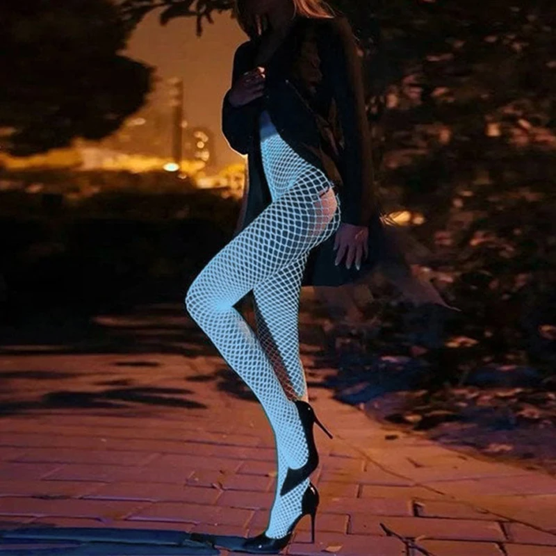 

OMSJ 2024 Luminous Fishnet Stockings Glow In The Dark Perspective High Waist Sexy Base Pantyhoses Tights 1Pcs Night Club Outfits