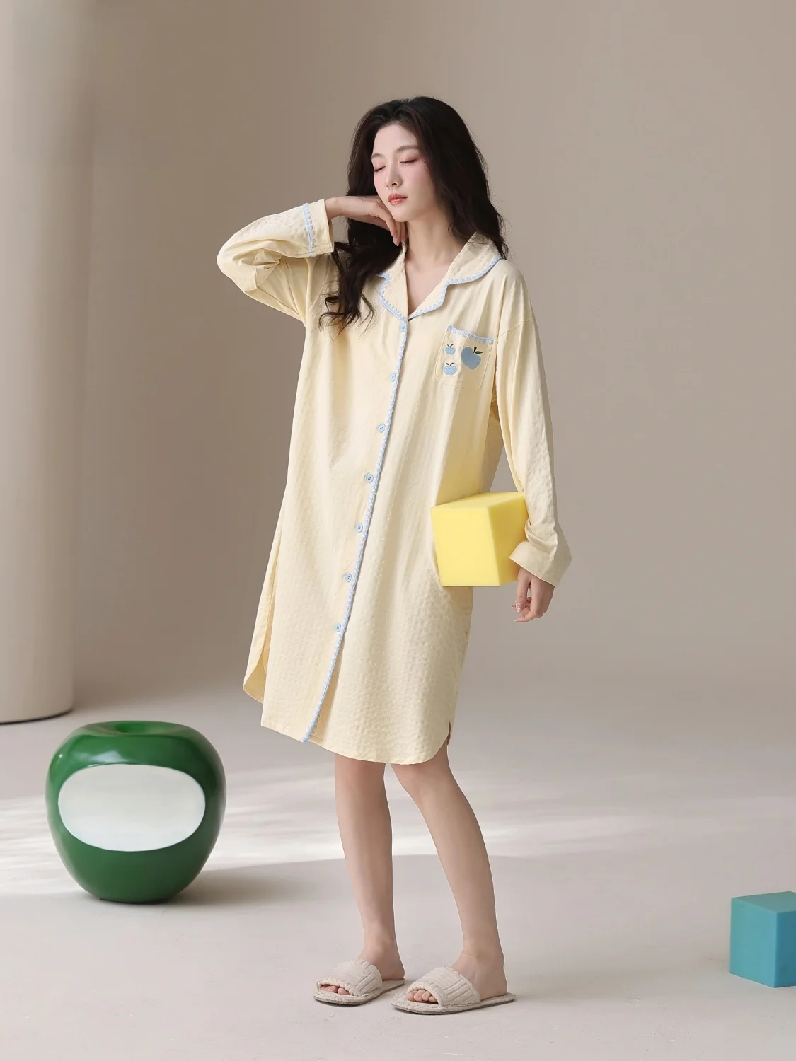 胸パッド付きレディーススリープドレス-バブルコットン-フリップカラー-ホームウェア-春秋-純綿-新スタイル-2025