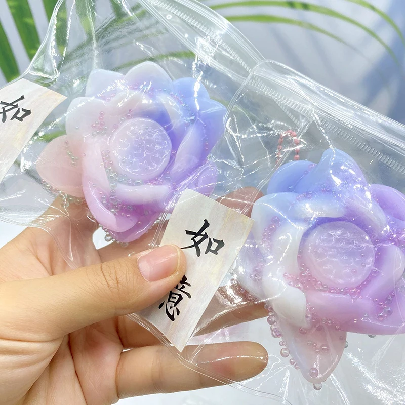 New Lotus Flower Squeeze Toy TPR Fidget Toy Sensory Toy Creative Slow Rebound Pinch Decompression Toy Kids Party Festival Gift