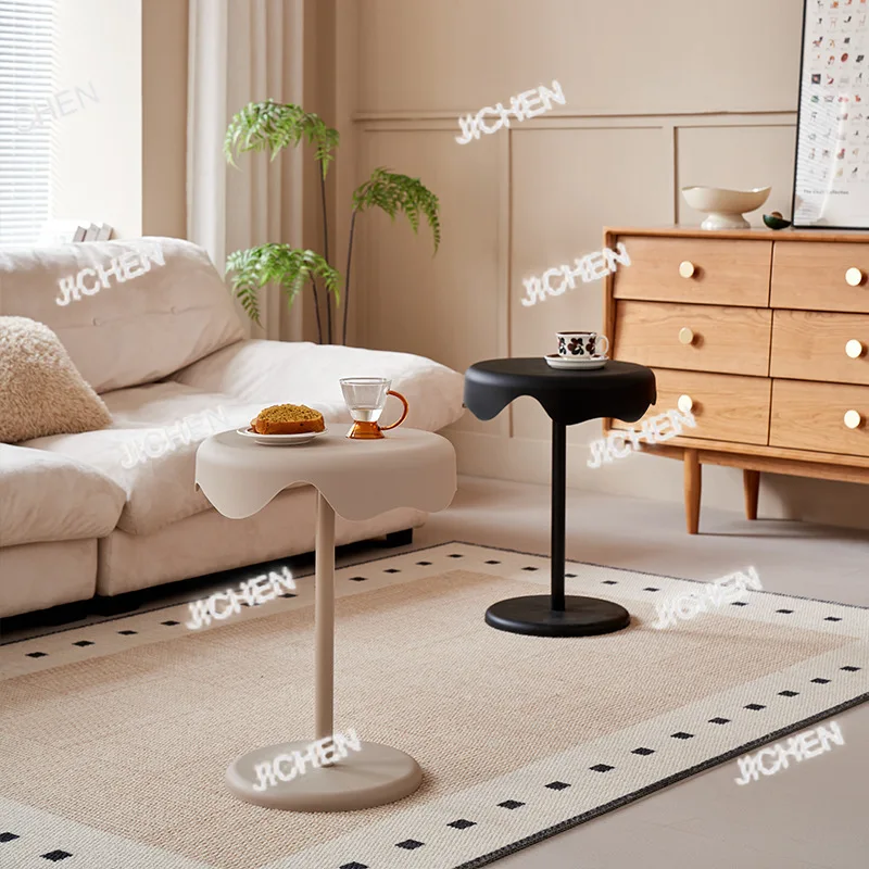 

Передвижной маленький приставной столик-подставка для мороженого, вдохновленный татами-столиком или прикроватным столиком для дивана.