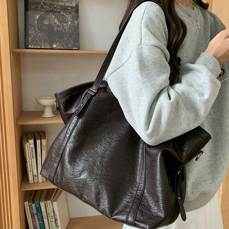 

Women's 2025 Premium Tote Bag Large Capacity Commuter Bag High-End Fashion Versatile Durable Lightweight Waterproof