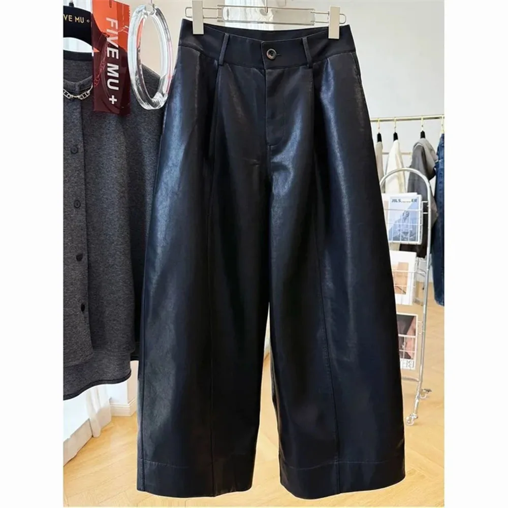 

Высококачественные женские брюки-слаксы из искусственной кожи в клетку с ретро-подолом, осенние, свободного кроя, для полных женщин, прямые широкие штанины