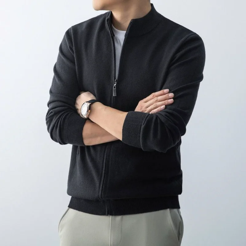 Рисунок 5 - Повседневный вязаный кардиган с воротником-стойкой