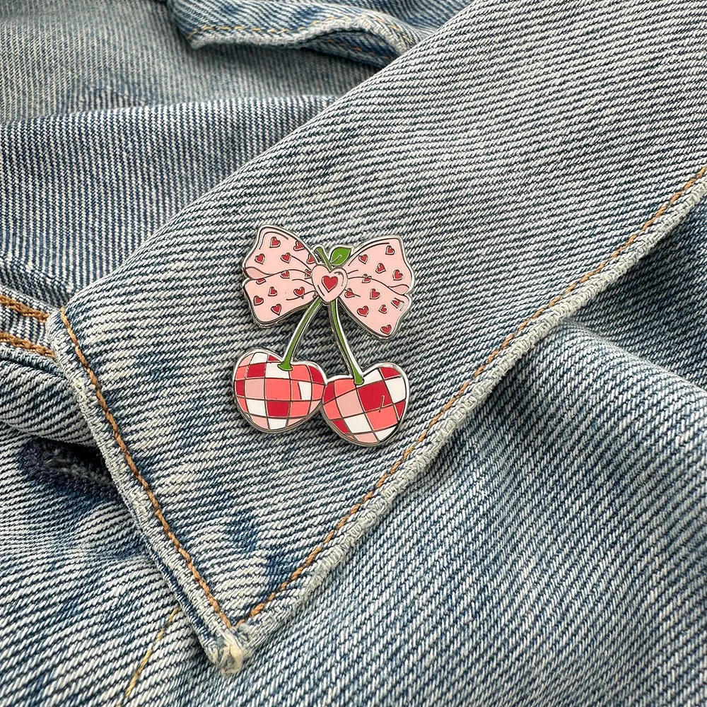 Cute Plaid Cherry Bow Enamel Brooch Pink Heart-Shaped Sweet Fruit Badge Kawaii Fashion Accessory Valentine'S Day Gift