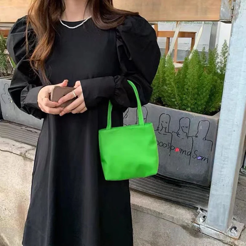 Fashion Green Mini Handbags for Women Beach Bag New Korean Nylon Luxury Lady Little Tote Bag Cell Phone Bag Sac A Main Femme