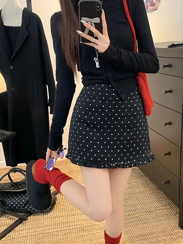 

Large Size Polka Dot f Skirt Women Winter New Woolen Sweet Design A-Line ort Skirt Wooden High Waist Casual Sle