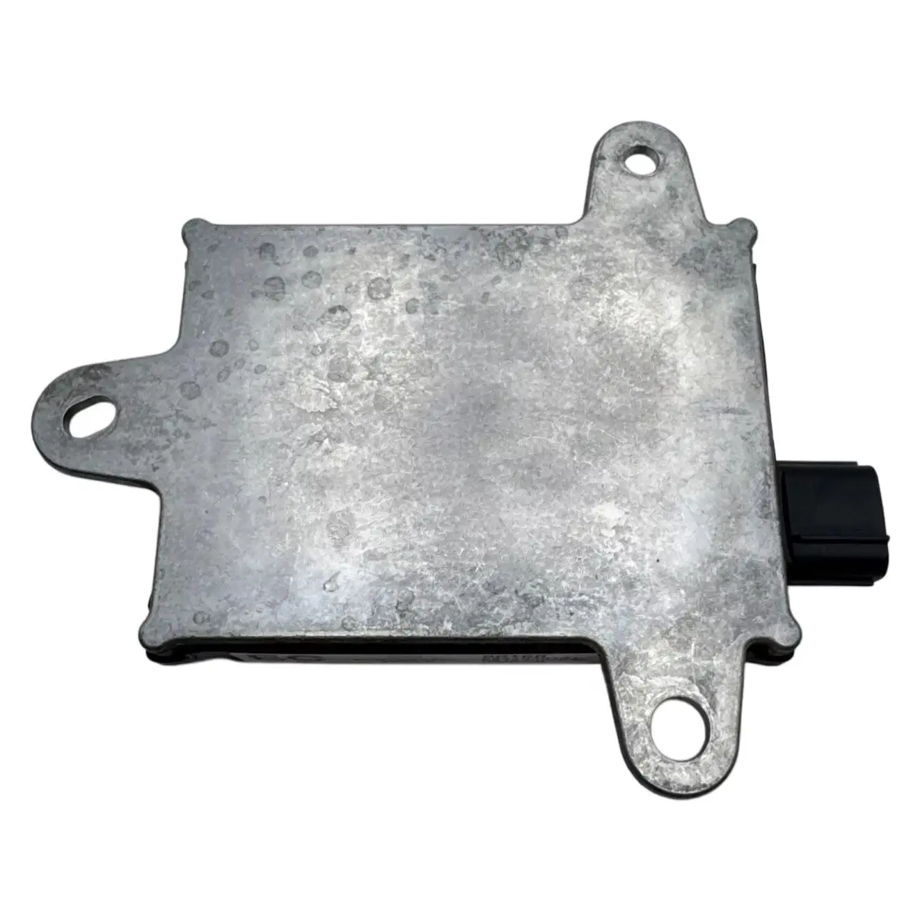 Used 88162-0C020 Blind Spot Radar Sensor Control Module for 13-18 Toyota Tundra