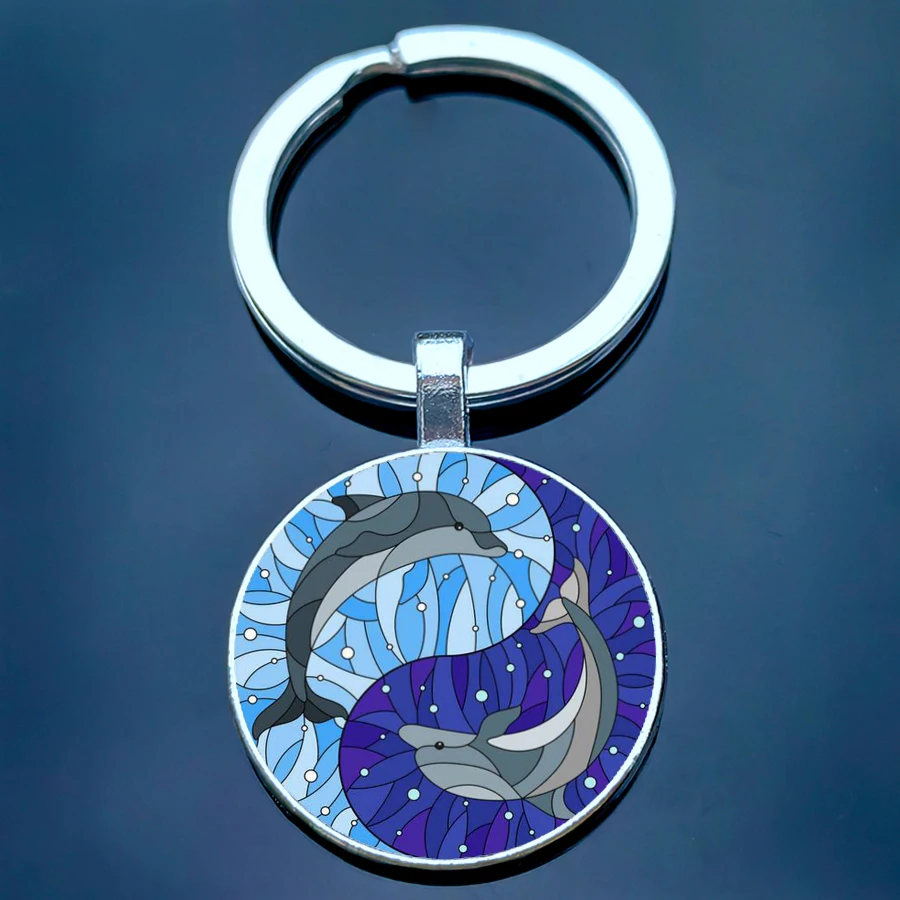 2024 Colored Fish Keychain Blue Fish and Dolphin Glass Keychain Loves Fish Keychain Gifts for Men and Women