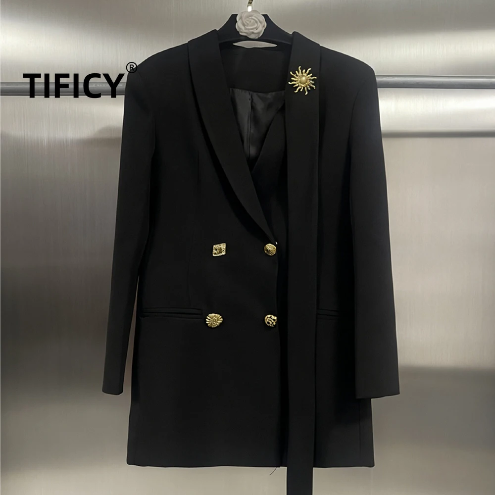 High Street Blazers Coats Women's Black Feminine Design Sense New Metal Button Streetwear Blazers Jackets