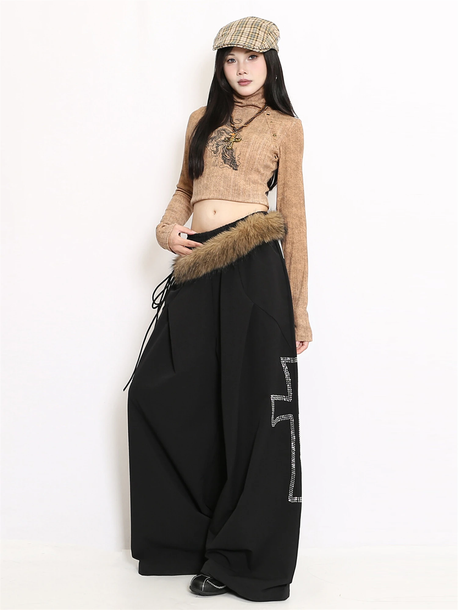 Women's Black Wide Leg Pants 2025 New Fashion Faux Fur Trim Rhinestone Cross Pattern Drawstring Waist Casual Streetwear Trousers