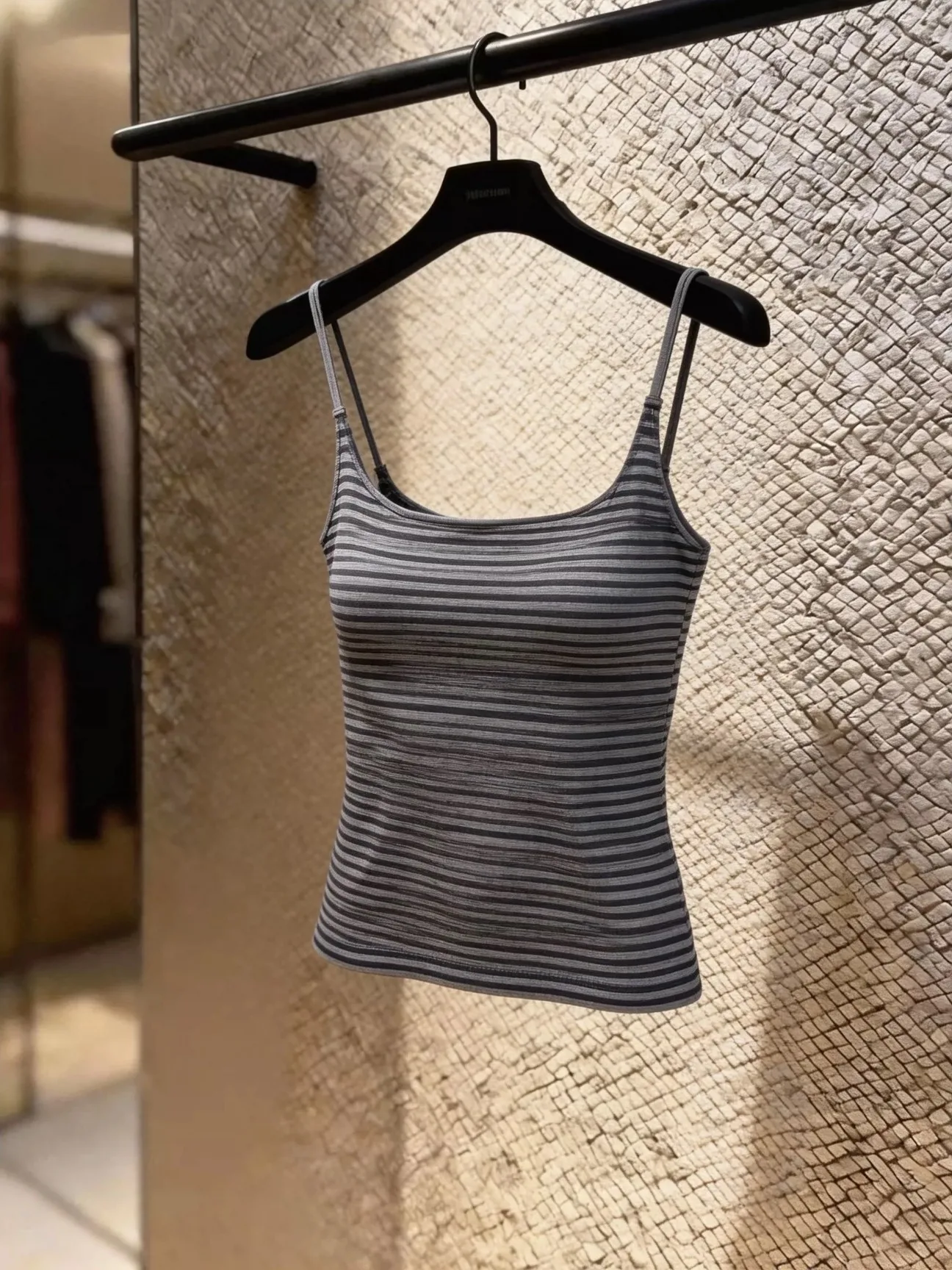 High-End Women's Stripe Tube Top Integrated Vest Outerwear Summer Breathable Cotton Casual Comfortable Sleeveless Tank Top