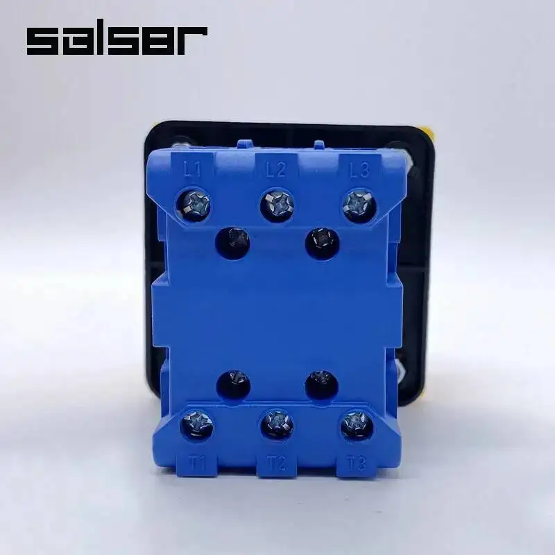 LW30 3P 690V 25/32/40/63/80/100A Isolator Switch Padlock Disconnect Selector With ON-OFF Panel Power Control
