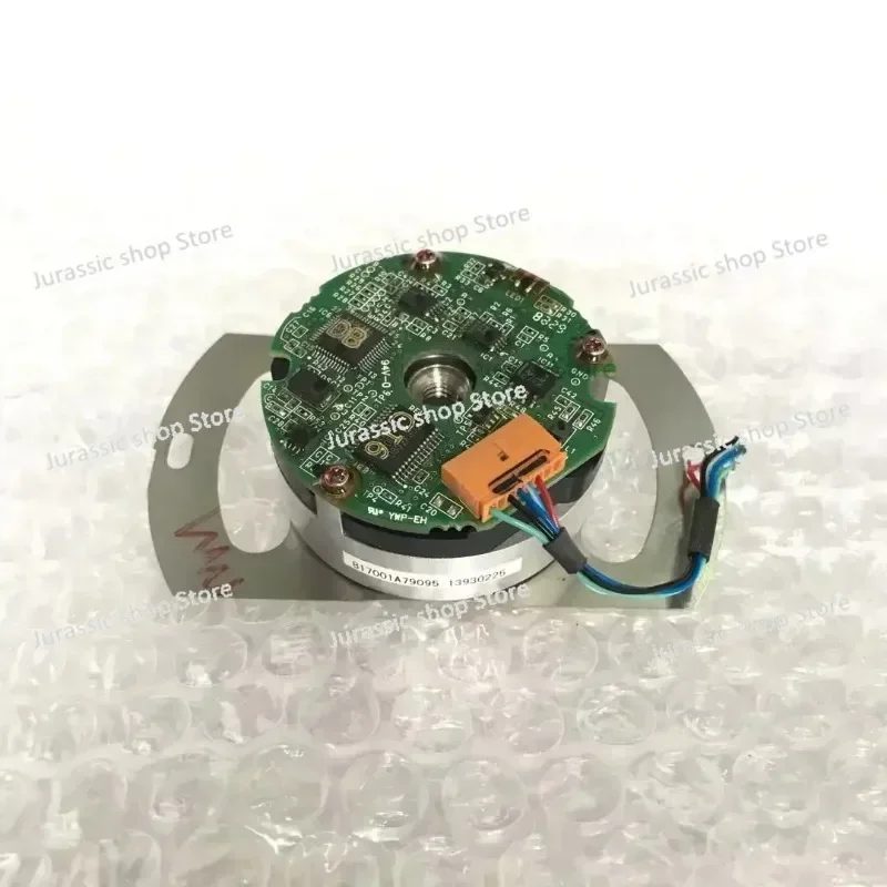 

UTSIH-B17CK Servo Motor Encoder Adaptation SGMGH-09/13/20/30/44ACA61