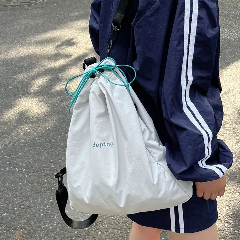 Outdoor quick dry matching color drawstring backpack commuting bundle light and breathable travel bag