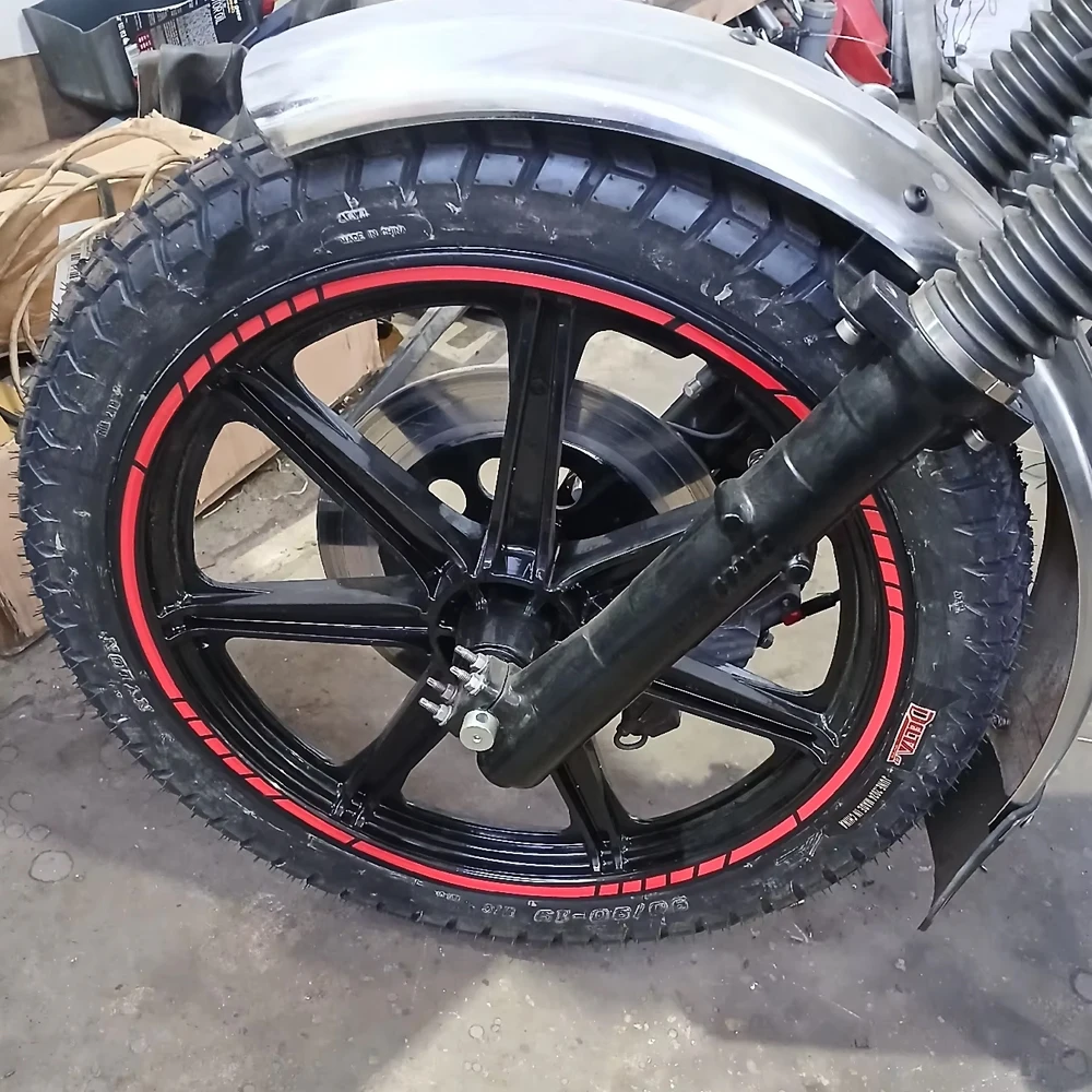 17"18"19" 16Strips Motorcycle Car Wheel Tire Stickers Reflective Rim Tape Motorbike Auto Decals for Yamaha Suzuki Honda Kawasaki