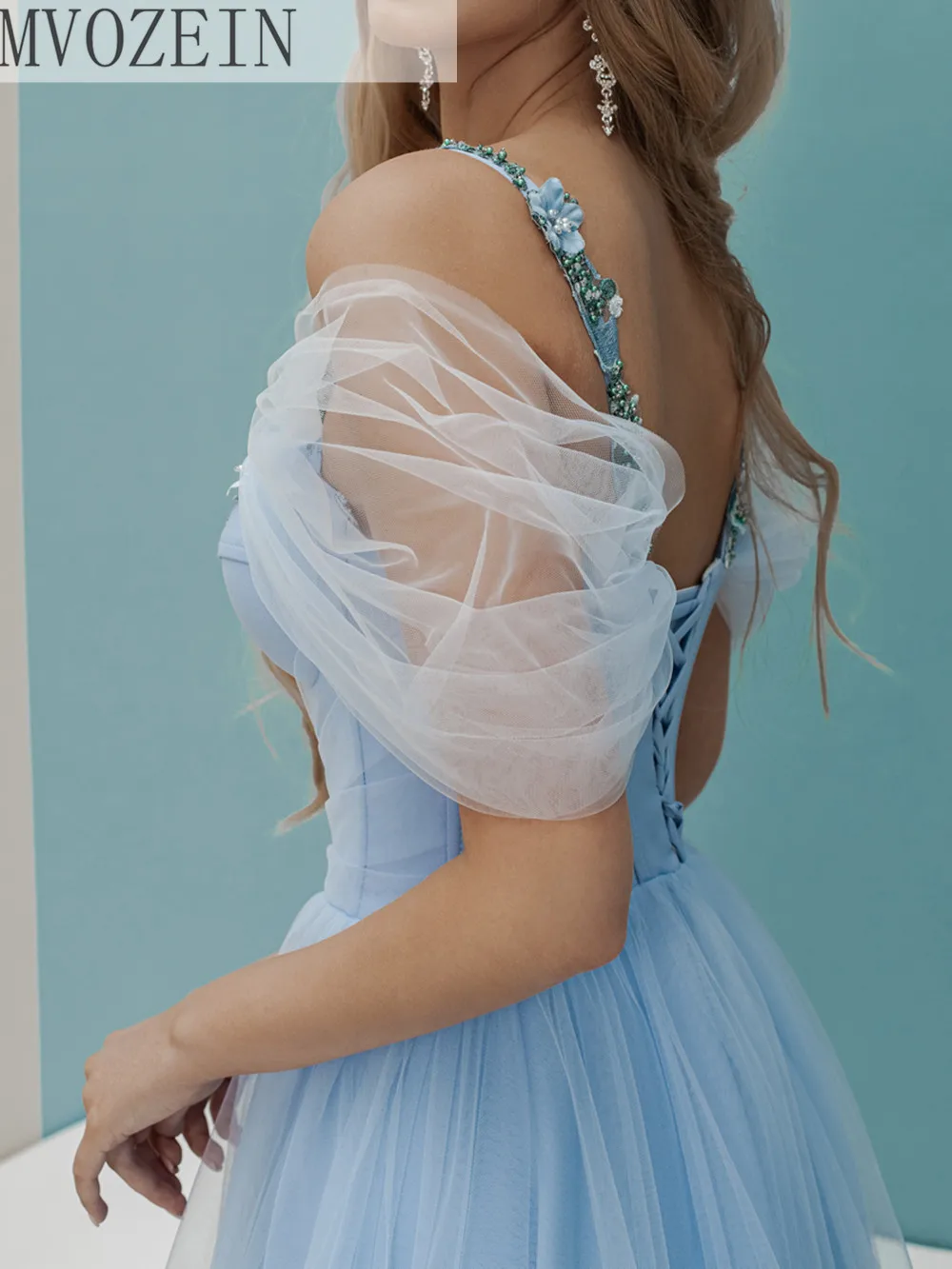 Robe de bal en Tulle bleu ciel pour filles, coupe trapèze, courte, bretelles spaghetti, longueur aux genoux, pour remise de diplôme