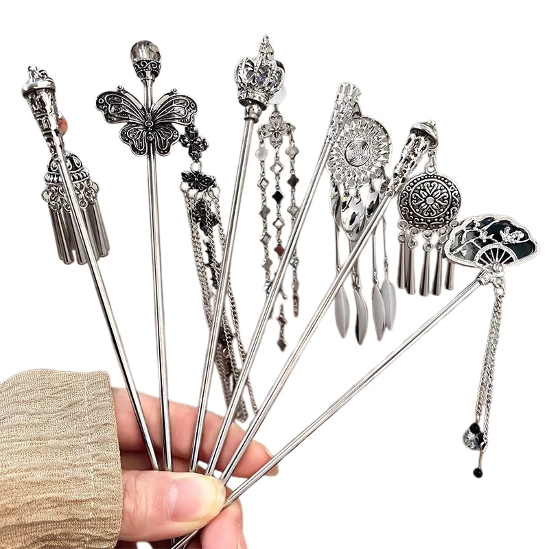 Épingle à cheveux vintage en forme d'éventail de papillon de style chinois pour femme – Bâton à cheveux décoratif en métal pour Hanfu et coiffures traditionnelles