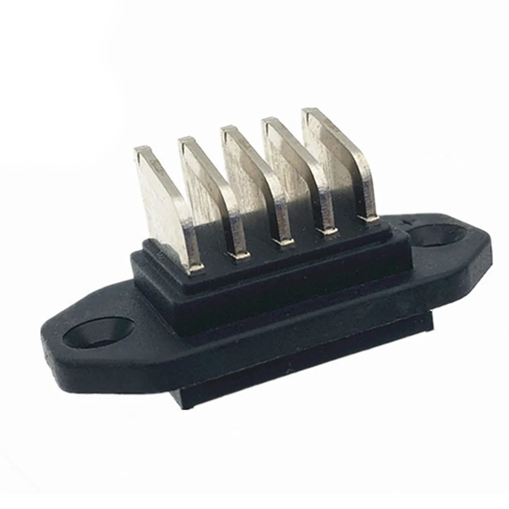 Male Female 5 Pin Battery Connector Adapter 30A with Nylon Housing and 180 Degree Cable Entry for Compact Installation