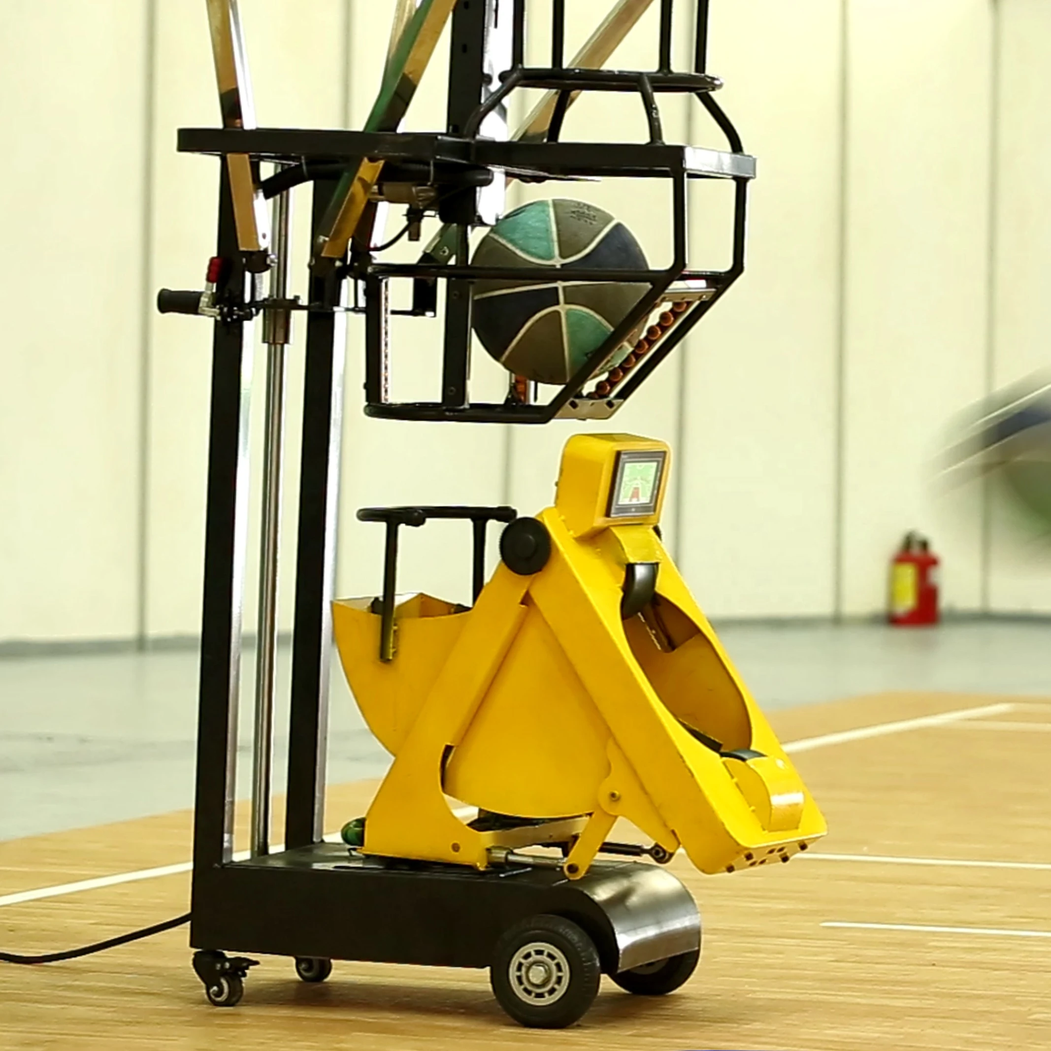 Cheap Basketball Shooting Machine for Professional Training