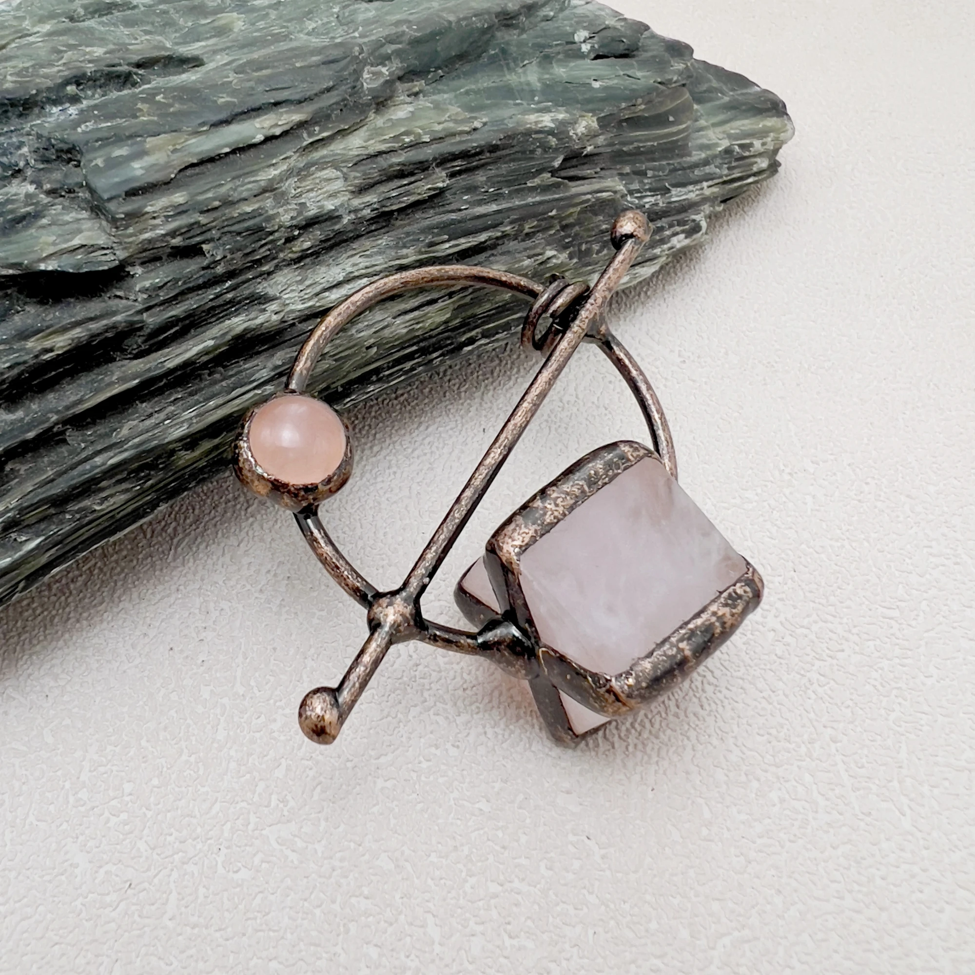 5PCS Bronze Plated Cube Natural Rose Quartzs Crystal Vintage Celestial Necklace Pendant MY240602