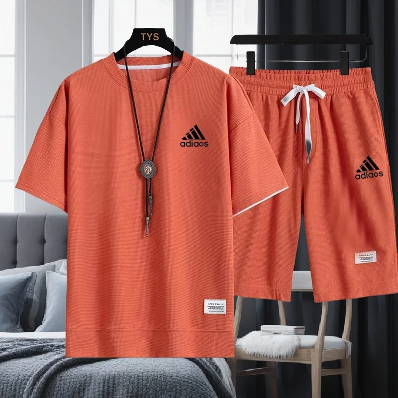 Summer men's fashionable casual short-sleeved T-shirt + sports shorts set, fitness breathable jogging suit two-piece set