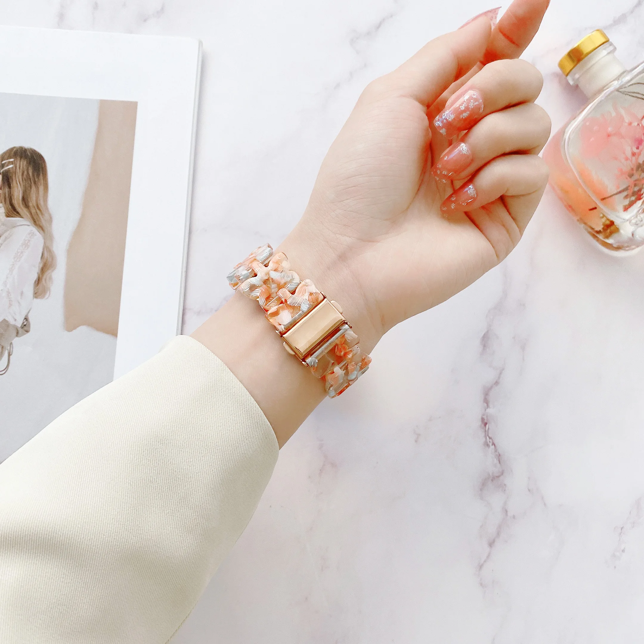 Resin strap For Apple watch Ultra 8 7 49mm 45mm 41mm 6 5 4 SE 44mm 40mm Women Butterfly style Wristband iWatch 3 42mm 38mm Belt