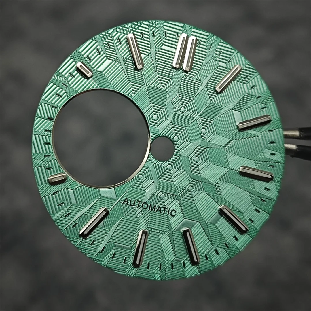 NH38 الطلب 28.5 مللي متر نسيج هندسي ساعة الطلب الأخضر مضيئة ساعة الغوص وجوه ل NH38 حركة تعديل ساعة اكسسوارات