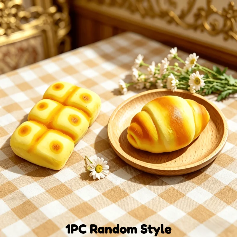 Cute realistic croissant and toast soft toy, adorable squishy bread toy, children's birthday gift, party favor, candy bag filler, random colors and styles
