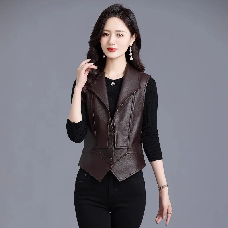เสื้อกั๊กหนังเทียมผู้หญิง แฟชั่นฤดูใบไม้ผลิและฤดูใบไม้ร่วงใหม่ ทรงเข้ารูป แจ็คเก็ตหนังแบบไม่มีแขน สไตล์ลำลอง เสื้อกั๊กหนัง PU แบบสั้น เนื้อนุ่ม