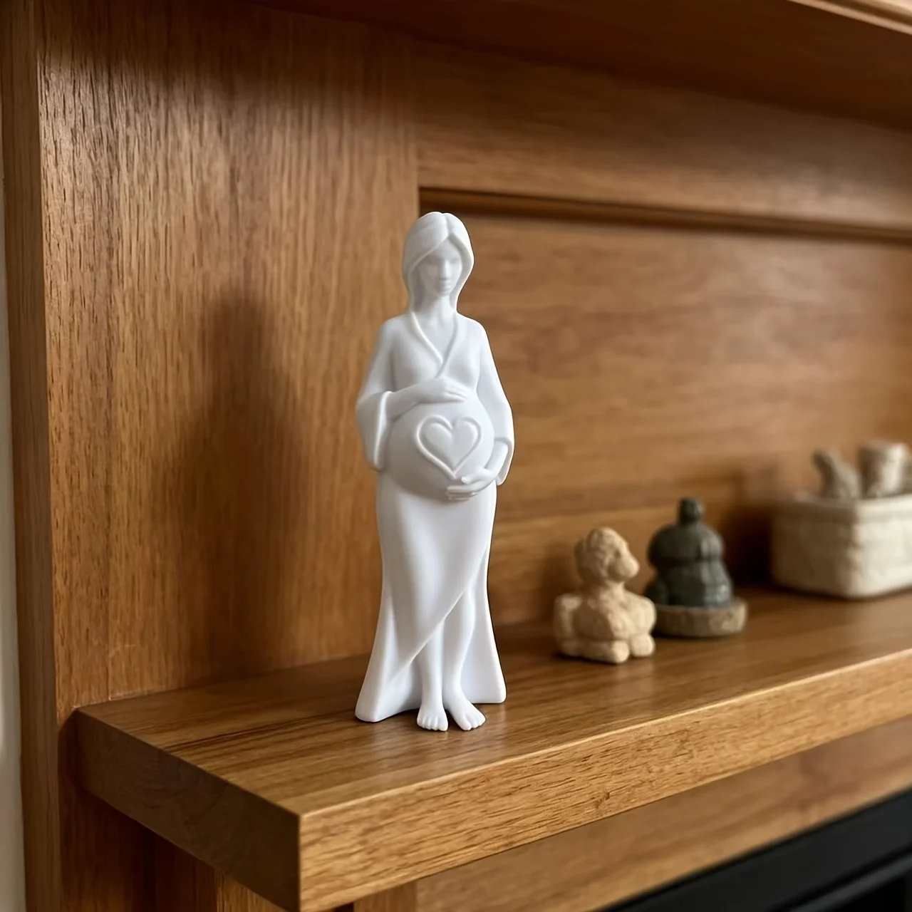 Pregnant Woman Heart Figurine Desktop Ornament Expecting Mom Statue Home Tabletop Decor Baby Shower Gift