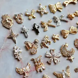 10 adet/grup lüks Unicorn kalp aşk zirkon kristaller Metal çivi takı süslemeleri Nail Art aksesuarları Charms parçaları malzemeleri