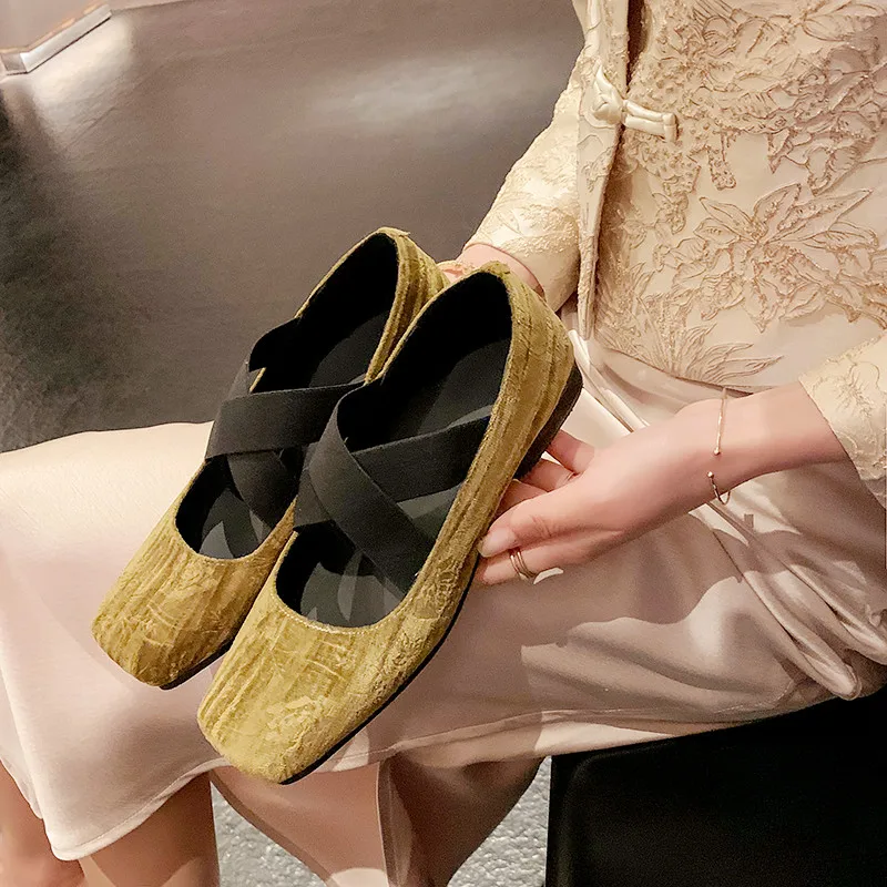 mkkhou-fashion-women's-shoes-new-embossed-velvet-square-head-cross-strap-low-heel-shoes-modern-ballet-shoes-lightweight-shoes