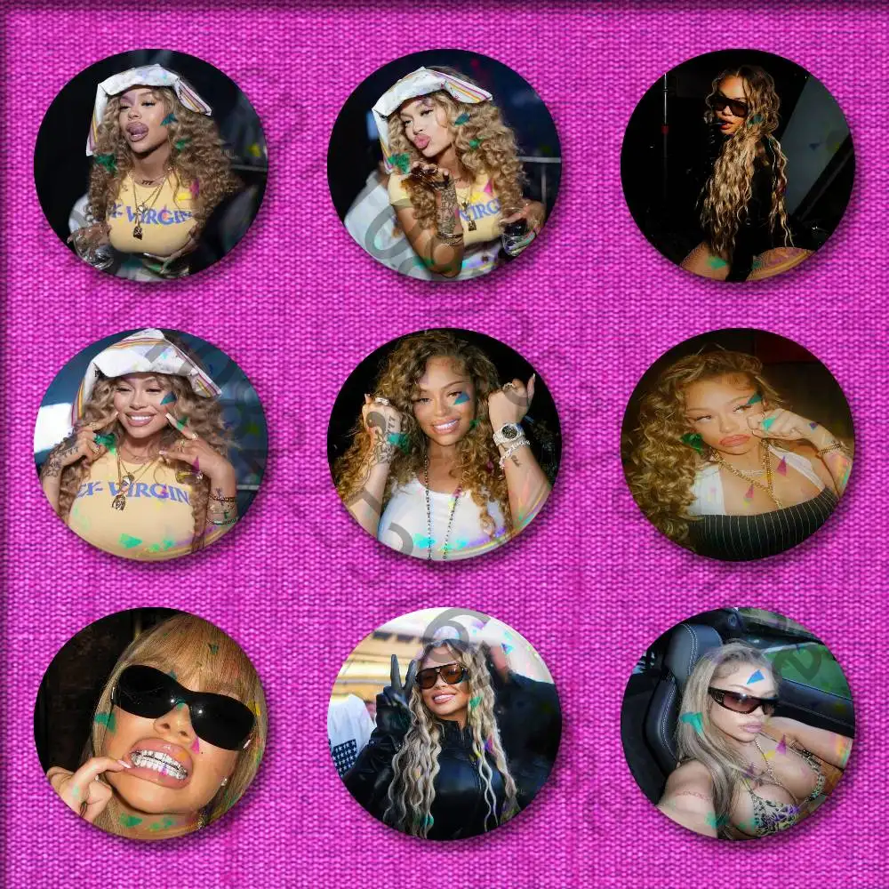 

L-Latto 777 American Rapper Singer Badge For 44mm 32mm 58mm 25mm 75mm Round Pin Brooch Insignia Case Collectibles