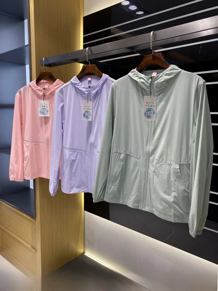 chaqueta-ligera-para-mujer-cortavientos-transpirable-con-capucha-proteccion-solar-para-primavera-verano-deportiva-tipo-camiseta