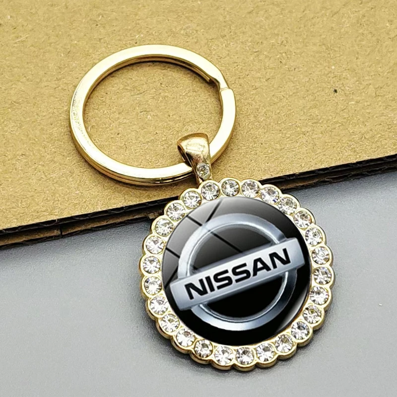 Llavero de Metal con Colgante para Autos Nissan X-Trail, Qashqai, Tiida, Teana, Livina, NV200, NP300, Sentra, Altima, Versa