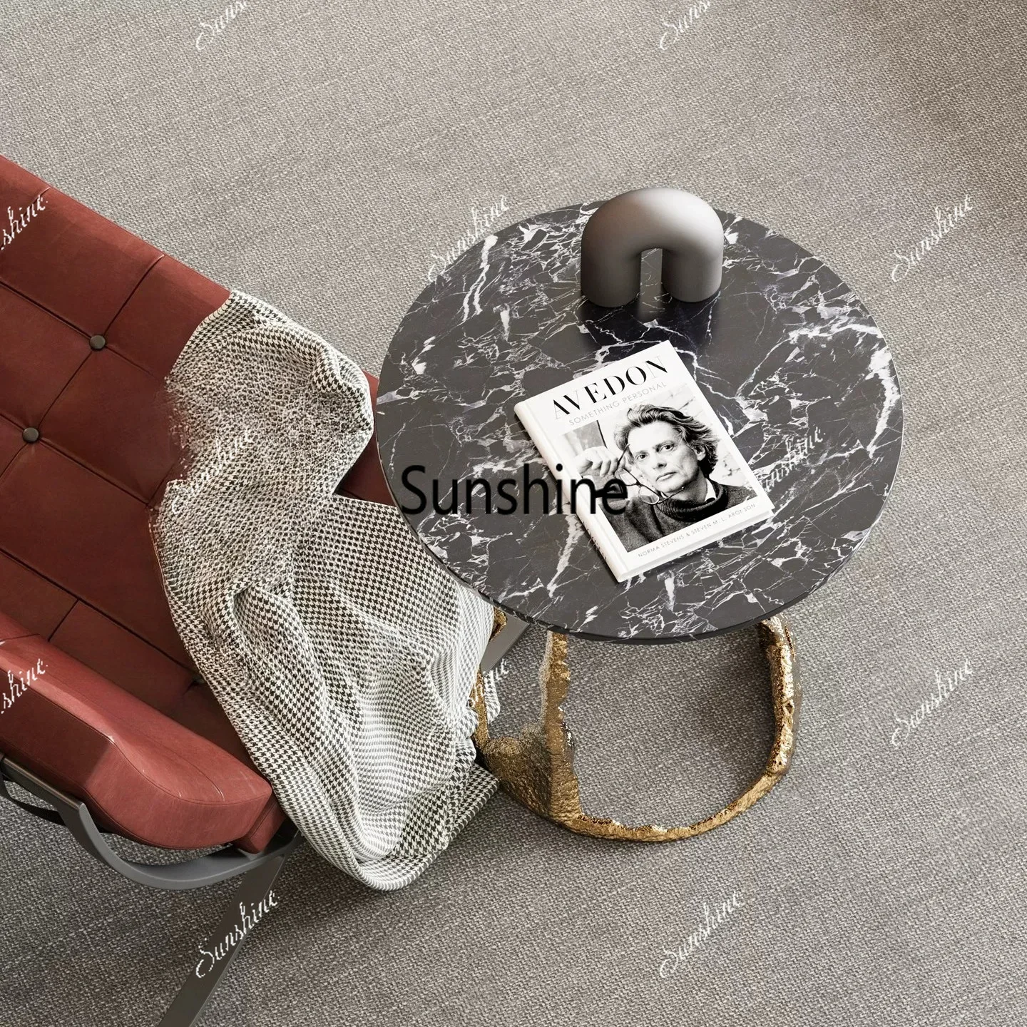 A few high-end round tables next to the light luxury imitation brass sofa, high-end artworksTJ