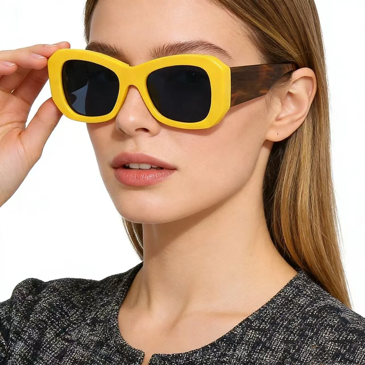 

Fashion Cateye Sunglasses for Women Over Sized Sun Glasses UV400 Protection Retro Shades Designer Style
