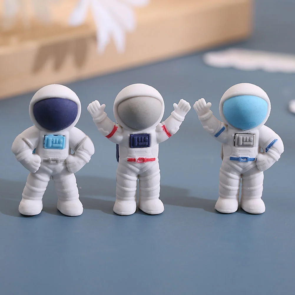 24 Pcs Astronaut Eraser Gift Erasers Small Lovely Bulk Adorable Kawaii for Students Painting