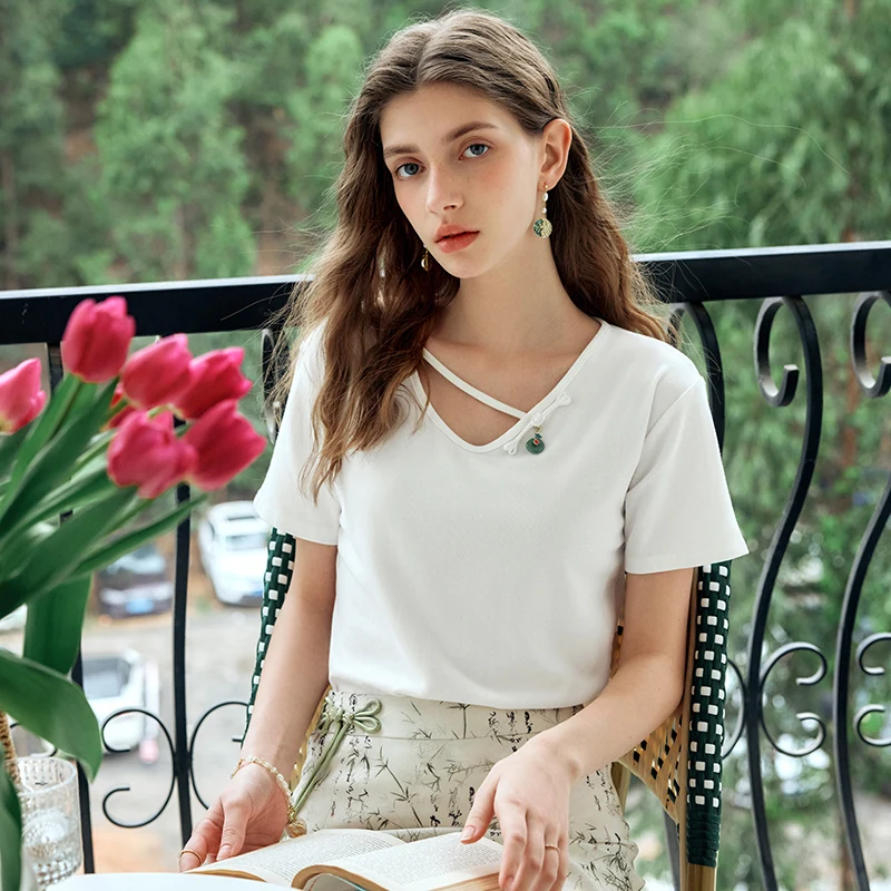 OLrain Women's V Neck Short Sleeve T Shirt New Summer Cream White Unique Design Versatile Casual Tops O24XT91690
