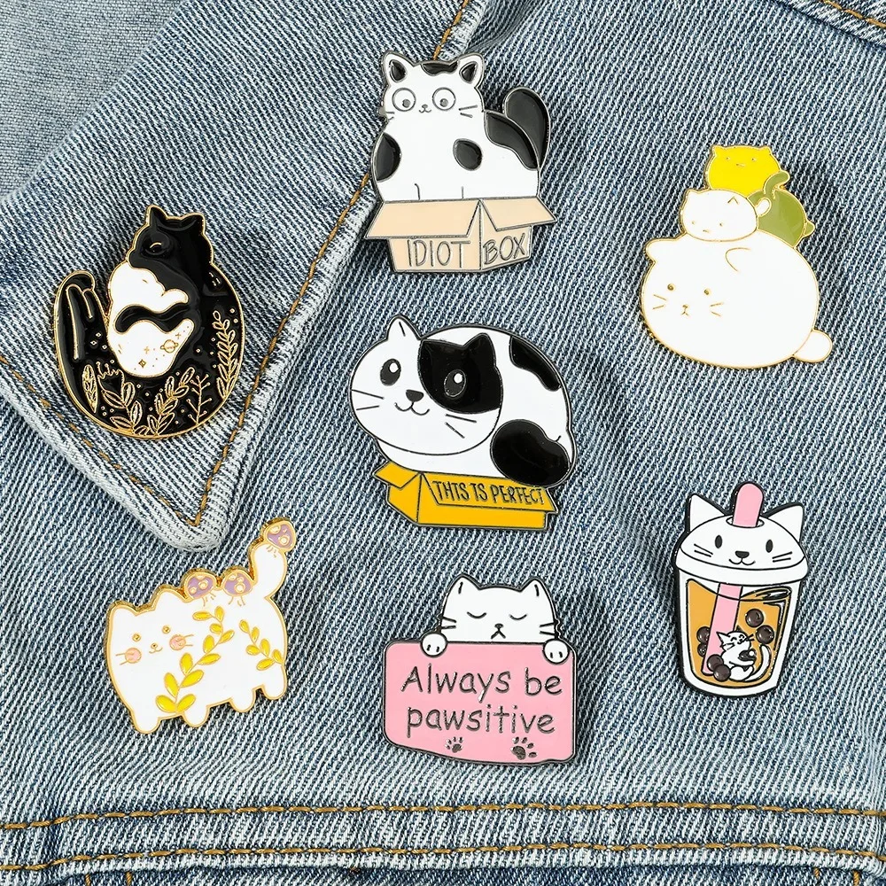 

Cute Cartoon Cats Lapel Pin Creative Funny Metal Enamel Badge Retro Fashion Black White Cats Brooch Women Men