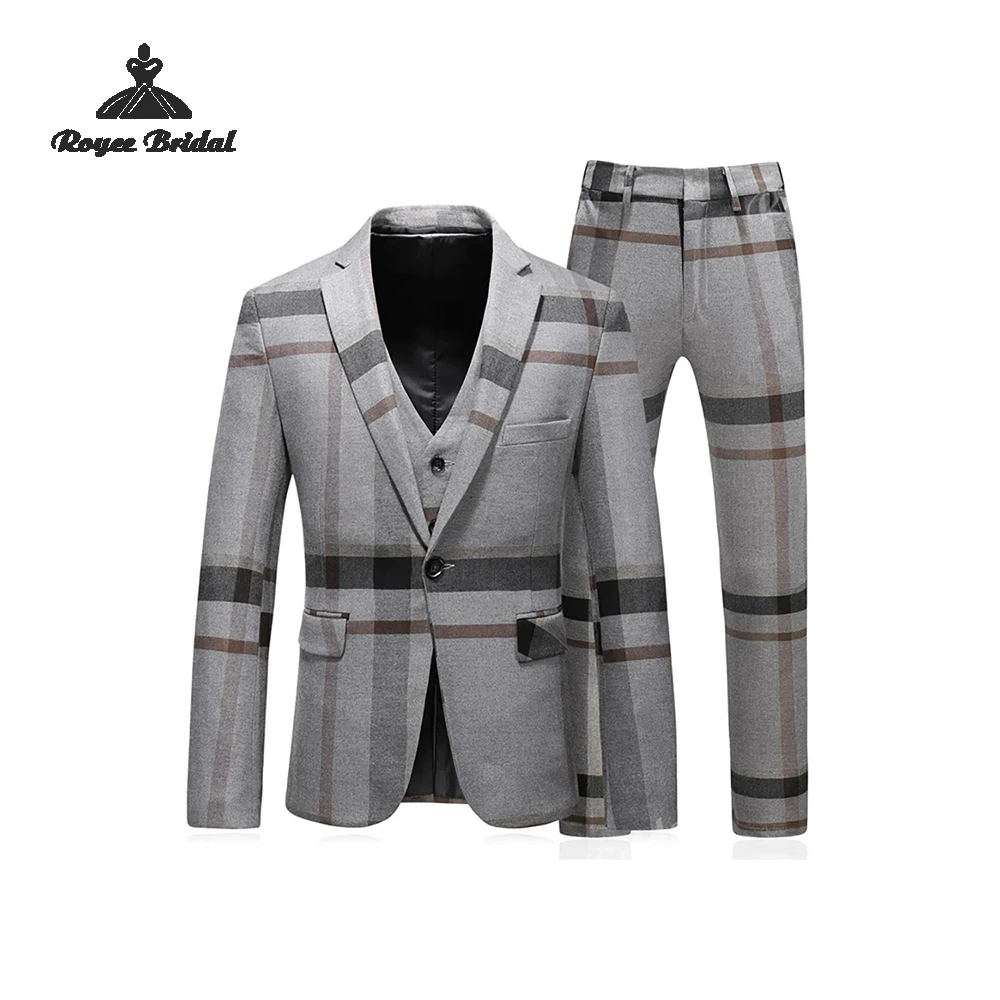 رمادي شريط ثلاث قطع زر واحد الرجال بدلة الزفاف 2026 محززة التلبيب مساء حفلة موسيقية البدلة زي أوم خطاباتخطابهزوجات #1