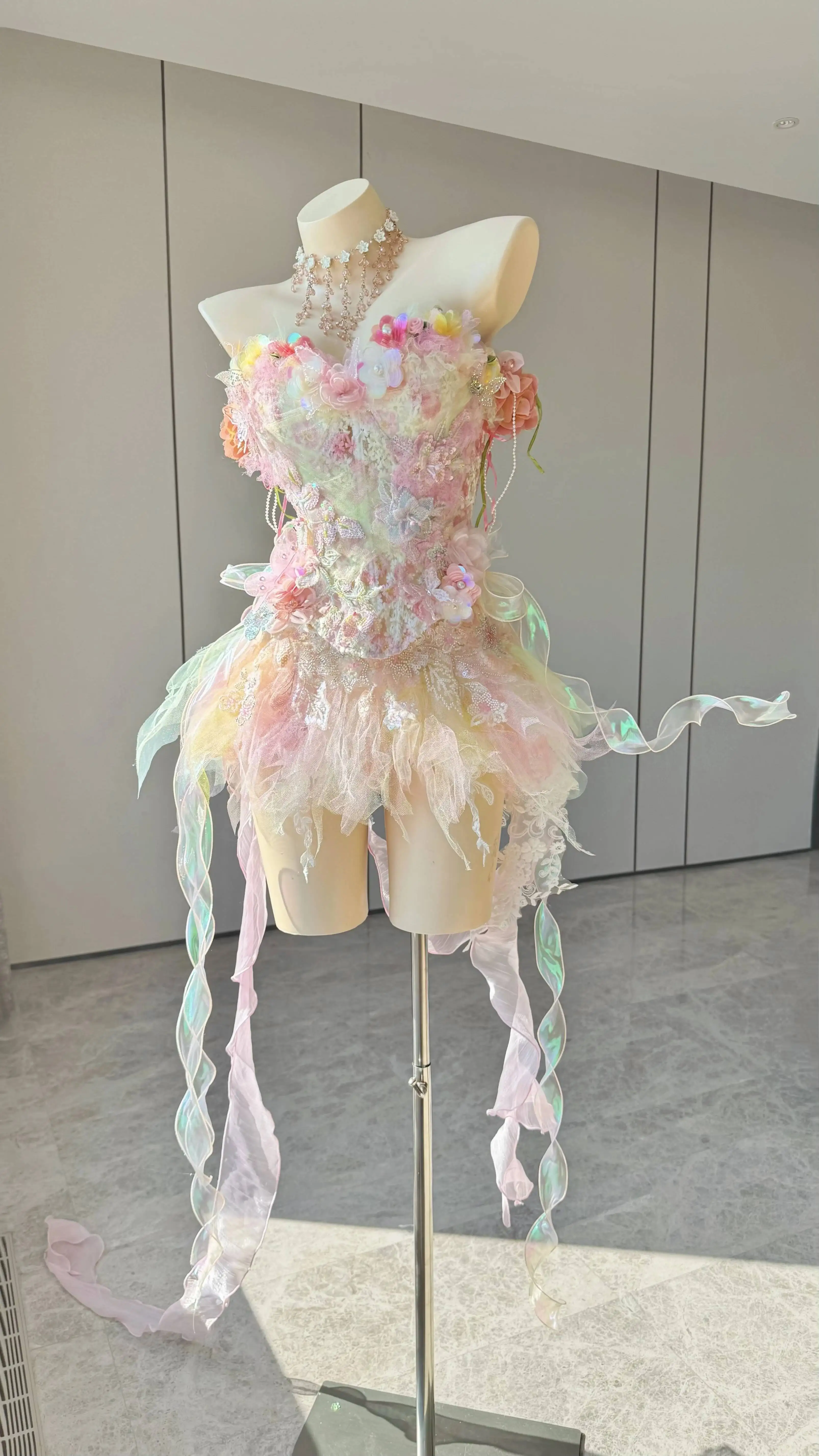 ZIWU Design Small-scale Design-inspired Rainbow Flower Fairy Crop Top, Floral Mesh Super Short Half-length Skirt For Vacation