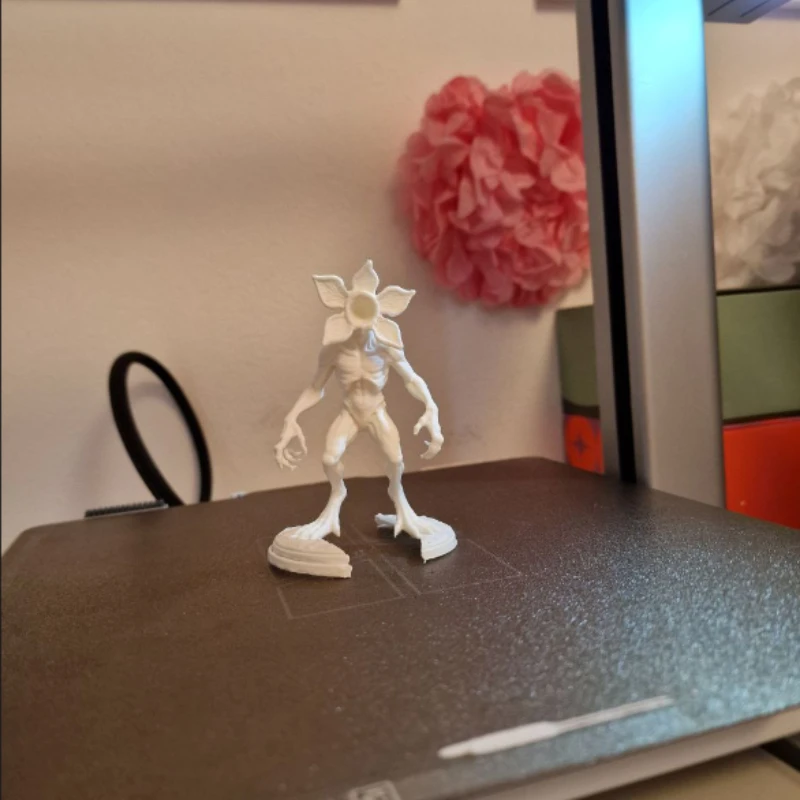 Demogorgon 3D Printed Model Figurine,  White Resin Horror Monster Statue - Collectible Figure