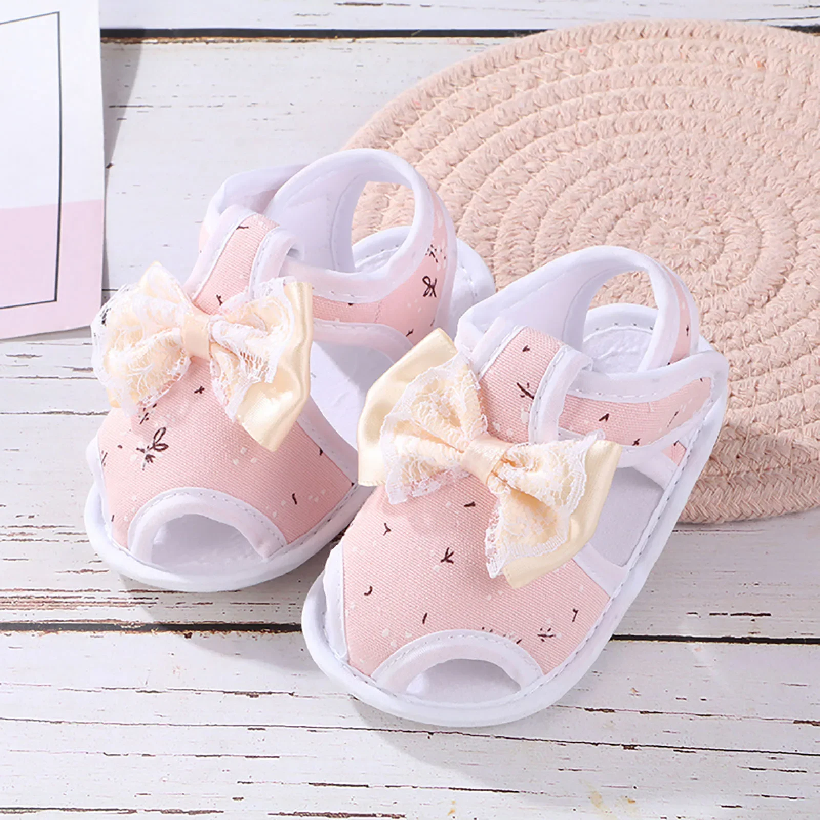 Children Sandals First Walker Fashion Breathable Holow Out Sandals Baby Girls Boys Soft Sole Shoes Summer Sweet Lace Bow Shoes