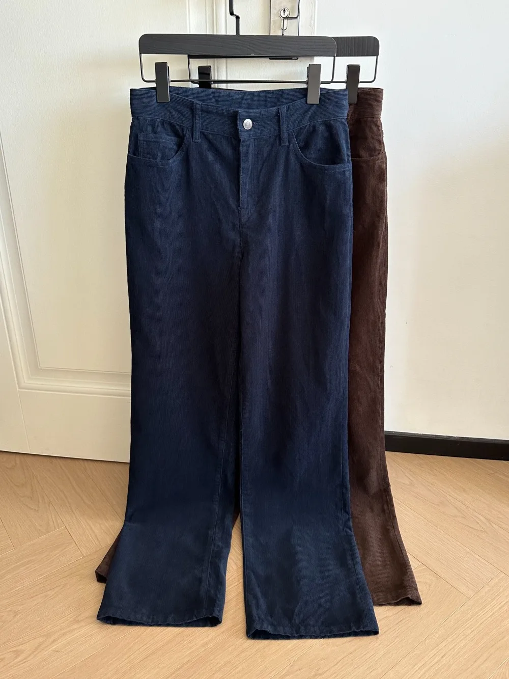 Classic Corduroy Straight-Leg Trousers Women Pants