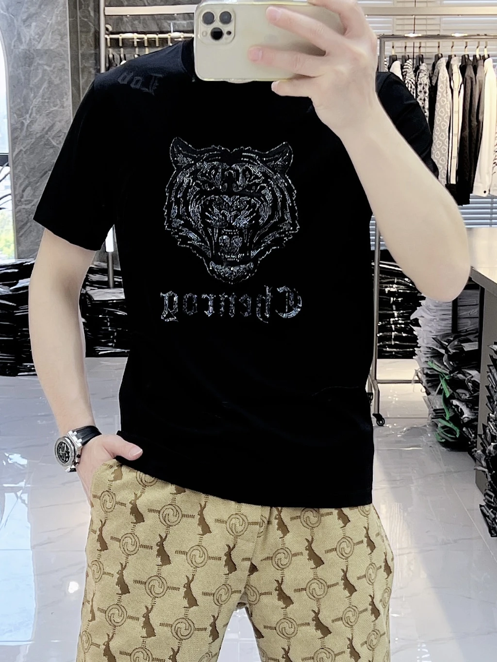 High-End Men's Ice Silk Cotton Short Sleeve T-Shirt with Tiger Head Embroidery And Diamond Heating Control Slim Fit Summer Top