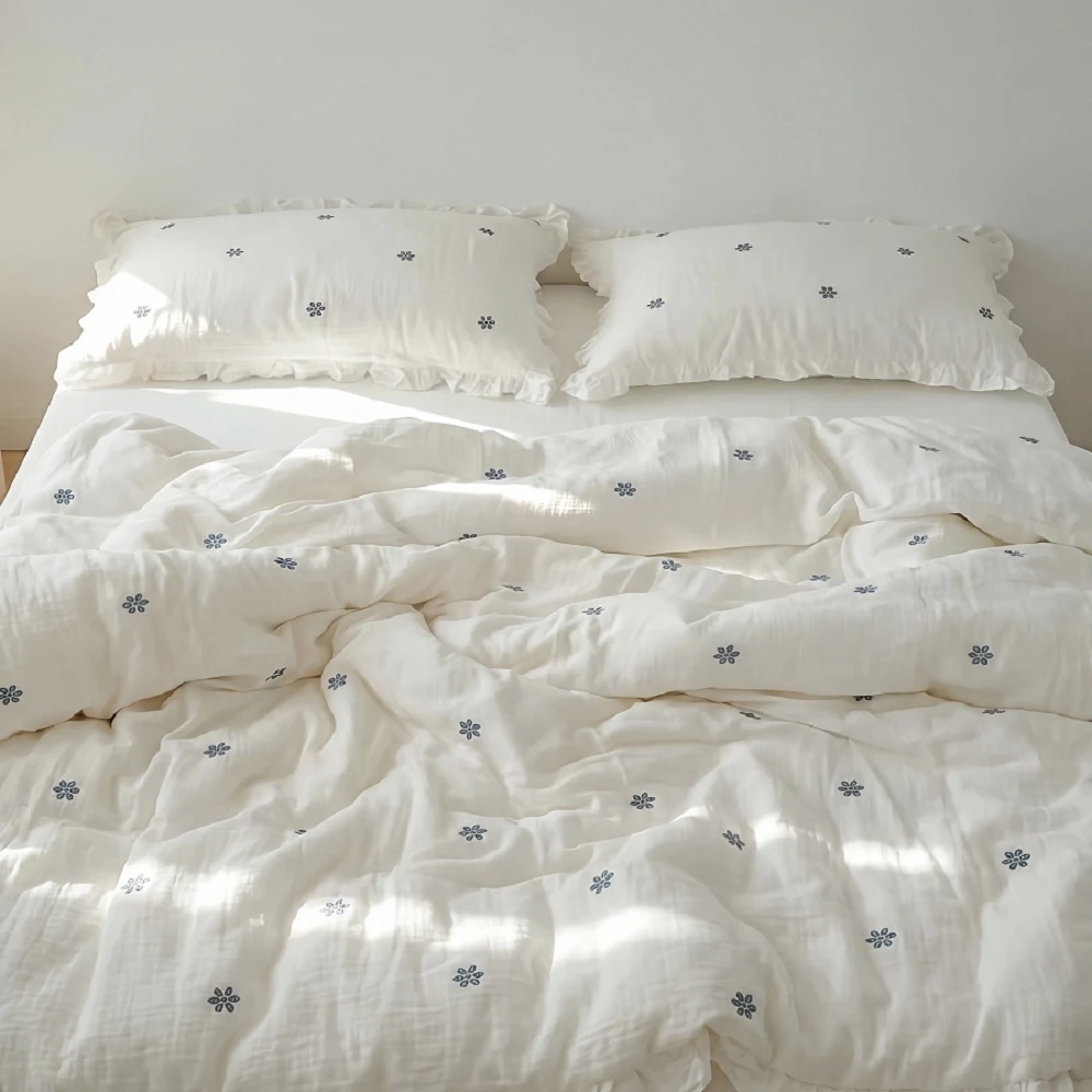 4Pcs White Duvet Cover Set Fluffy Soft Breathable Blue Snowflake Embroidery With Ruffle, 1Duvet Cover 1Bedsheet 2 Pillowcases