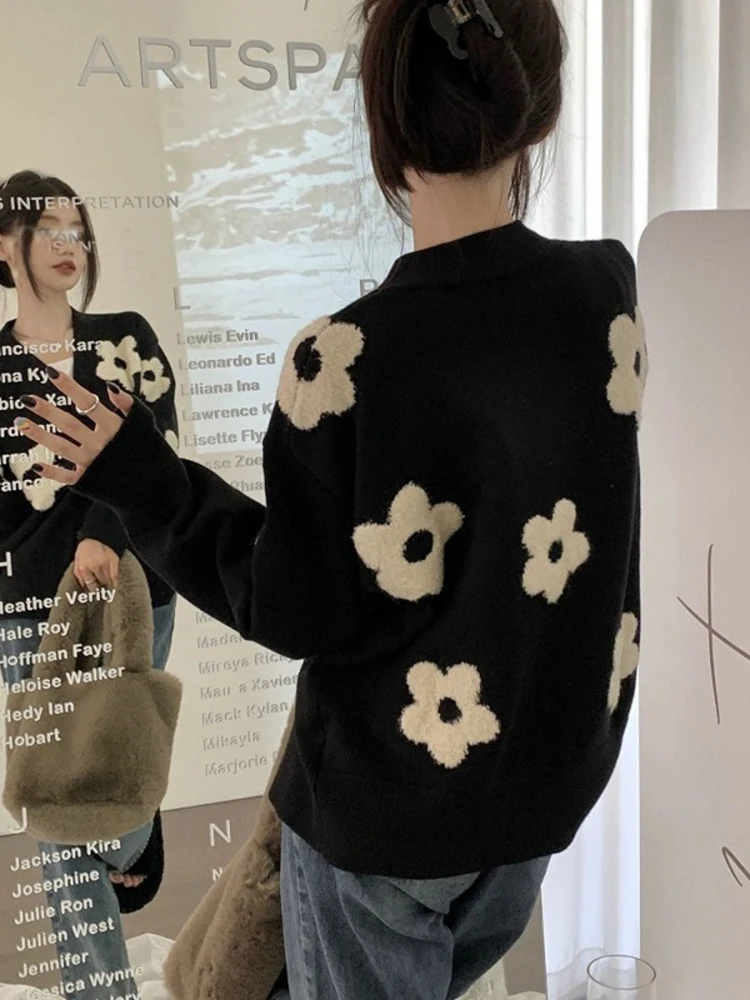 Floral Embroidery Cardigan Women Autumn Winter Long Sleeve Knitted Sweater Female Korean Fashion Casual Single Breasted Knitwear