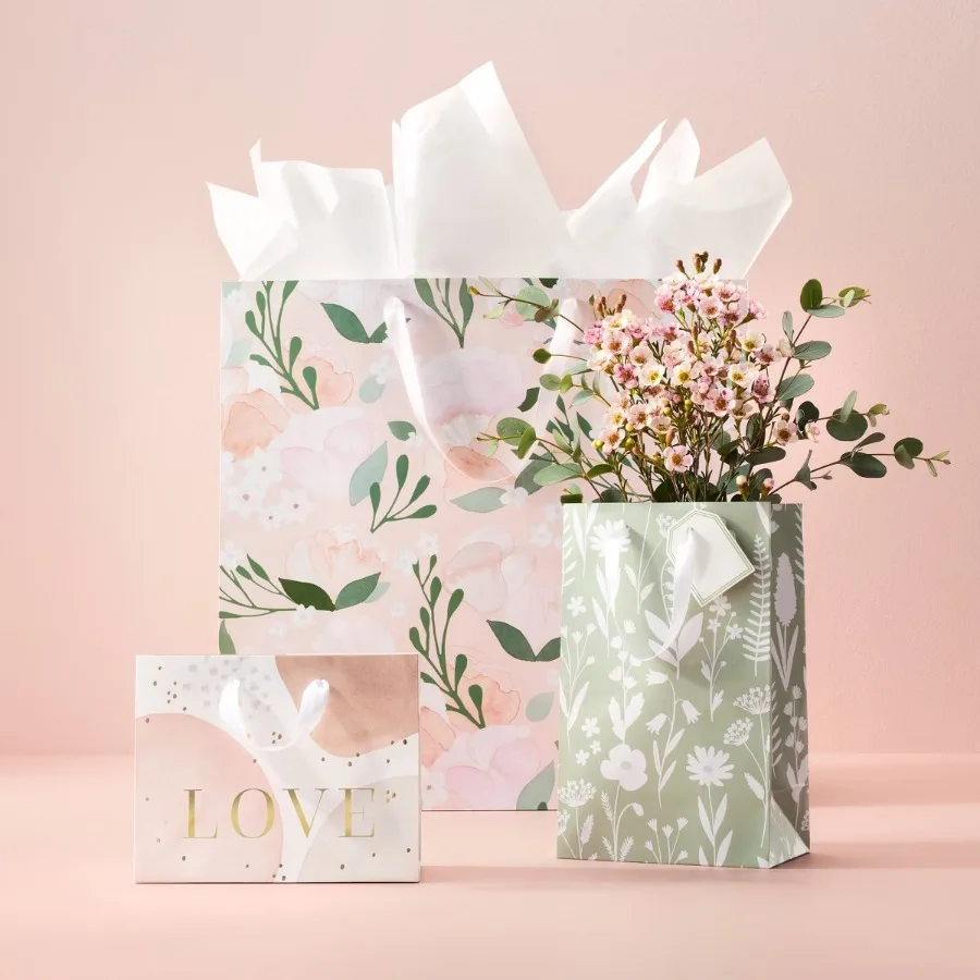 

Floral X-Small Wedding Gift Bag Botanical Pattern, Multi-Colored, Paper, Bridal & Baby Shower, 8.375" Height