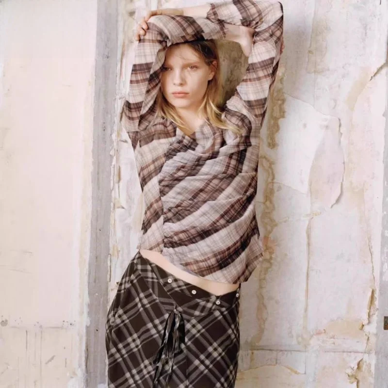 

Spring 2025 New Women's Long Sve T-irt Creative Pattern Asymmetric Korean Sle Slim Fit Commute Wear Polyester Fabric